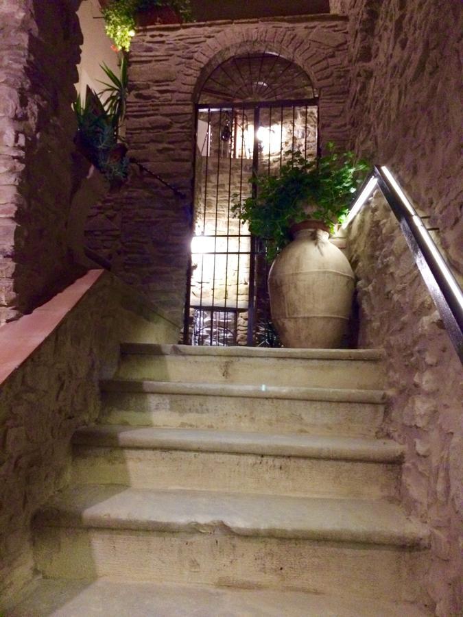 Pozzo Medievale Prignano Cilento 外观 照片